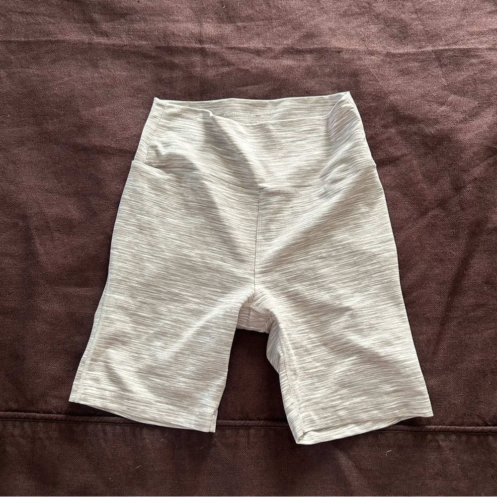 OUTDOOR VOICES align shorts - Picture 2 of 7